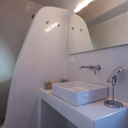 Bed & Breakfast Aplada Oia (Santorini)