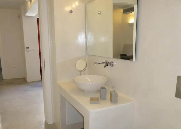 Aplada 4* Oia (Santorini)