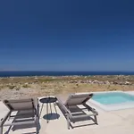 Oda ve Kahvaltı Aplada Oia