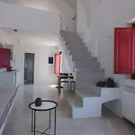 Aplada Oda ve Kahvaltı Oia
