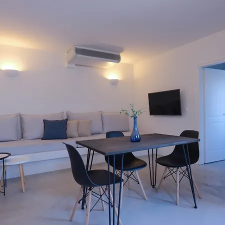 Aplada 5* Oia