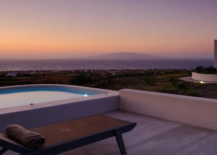 לינה וארוחת בוקר Aplada 4*